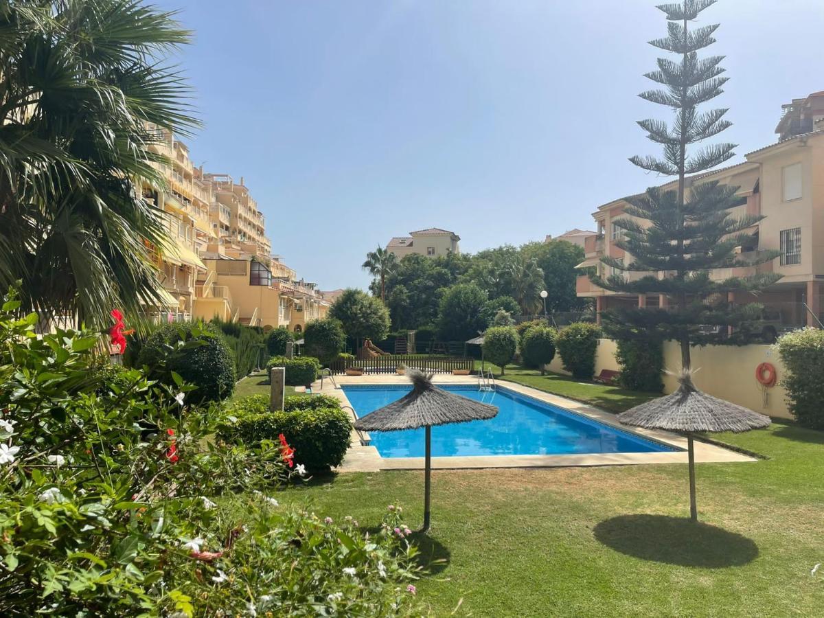 Bed and breakfast With Sea And Mountain Views En Piso Compartido 1 O 2 Personas